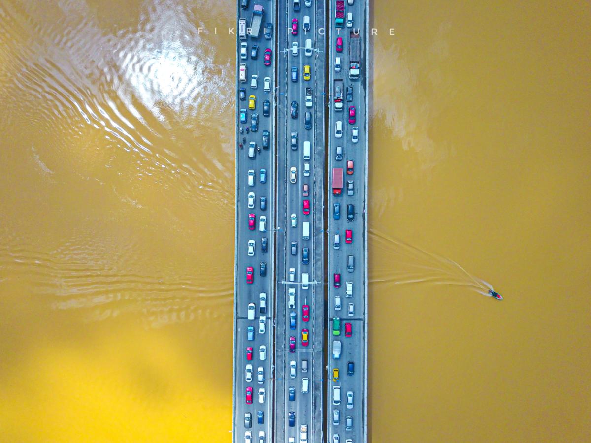 DCIM100MEDIADJI_0328.JPG