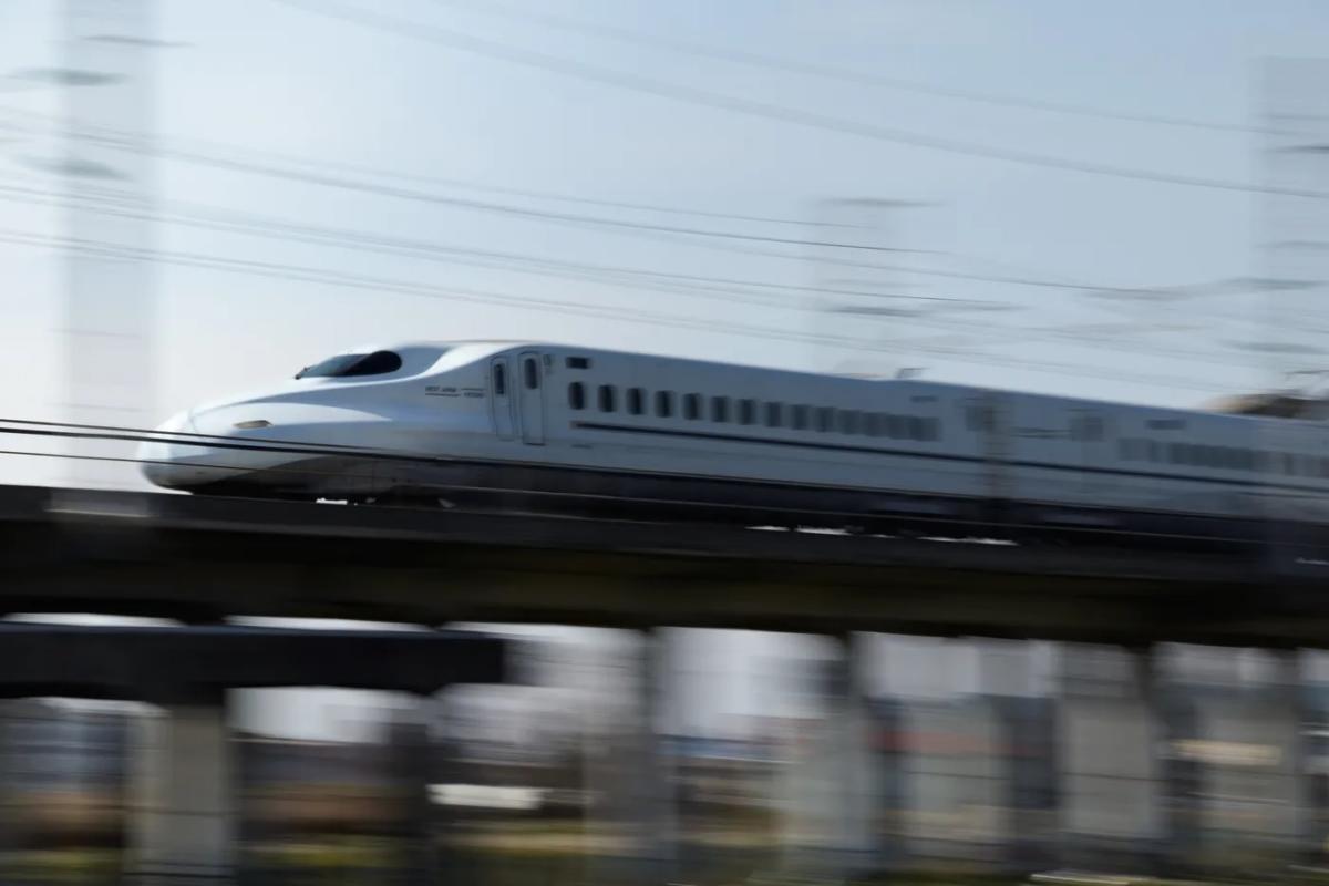 vocket-pemandu-kereta-api-tinggal-tempat-pemandu-header