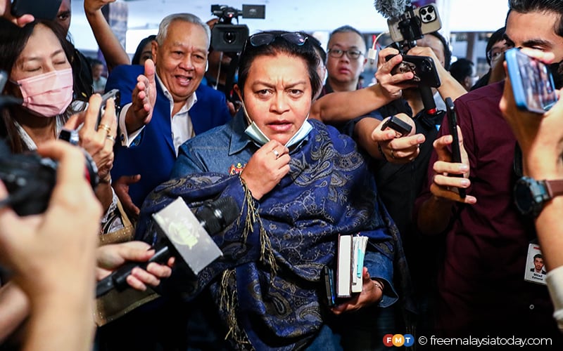 Bentuk kerajaan perpaduan tak bermakna jual prinsip parti, kata Azalina ...