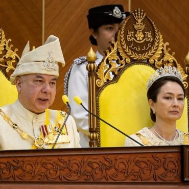 'Selagi Ada Rakyat Miskin, Bangunan Megah Pencakar Langit Tidak Bermakna' – Sultan Perak