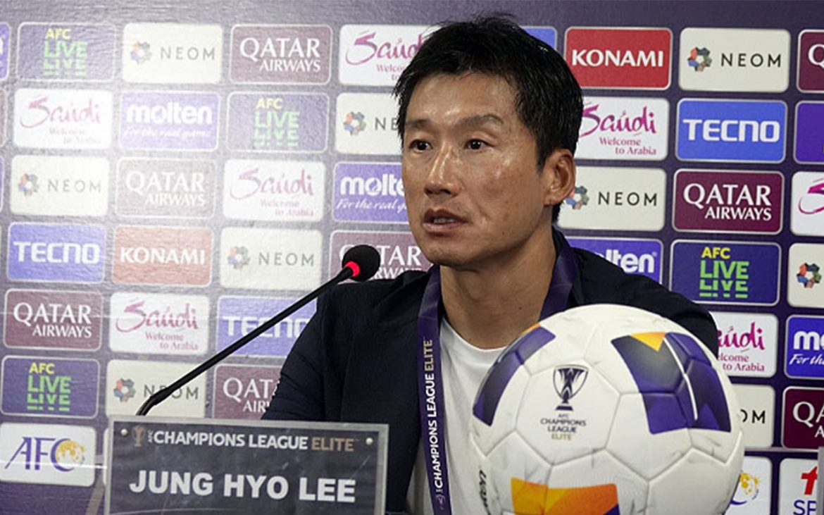 Jurulatih Gwangju FC