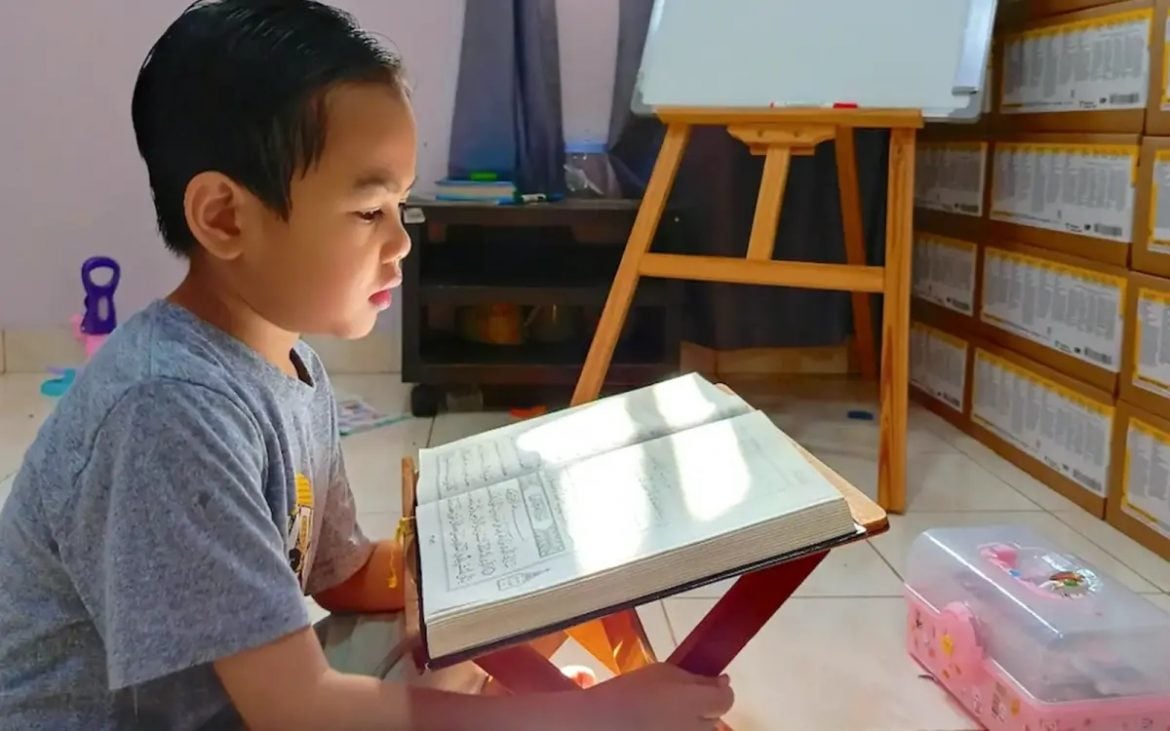 Budak Lelaki 10 Tahun Ada Autisme Hafal Al-Quran Dalam Masa 4 Bulan