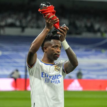 vinicius mahu gaji setara mbappe