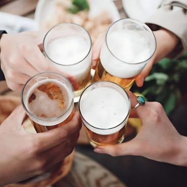 Negeri Sembilan Rancang Denda RM2,000 Individu Minum Arak Di Tempat Awam