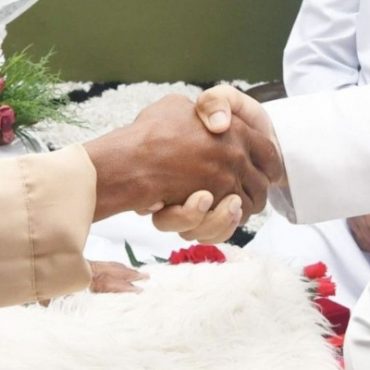 ‘Aku Minta Bawah RM10k Sebab Nak Mudahkan Urusan Kahwin’– Wanita Bingung Ibu ‘Demand’ Hantaran Tinggi