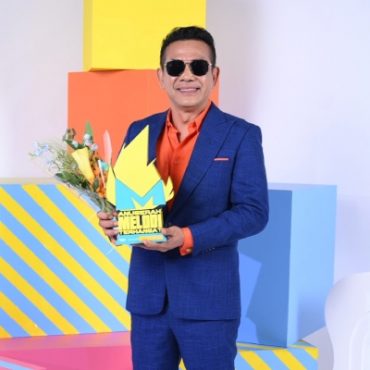 Babak Rosyam Nor Ketap Bibir Jadi Fenomena Luar Biasa, Cecah 1.3 Billion Ciapan Di Media Sosial