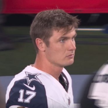 Ini Yang Berlaku Apabila Pemain Bola Sepak Yang Gagal, Beralih Ke Ke Lapangan 'American Football'