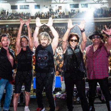 Eddie & Black Undur Diri Dari Wings, Tak Terlibat ‘Konsert Wings 40 Tahun Celebration’