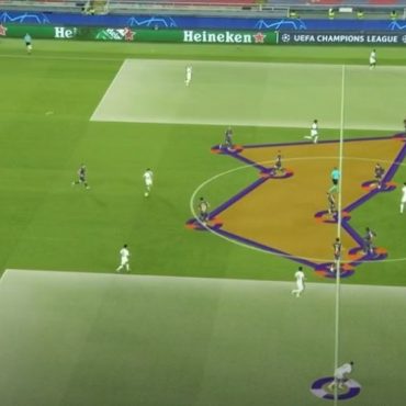Analisis Michael Carrick: PSG Hantar Bola Ke Ruang Dan Memanipulasi 'High Line' Barcelona
