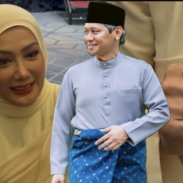 [VIDEO] Erra Fazira Terima Cincin Tanda 6 Minggu Lalu – ‘Kedua Keluarga Kami Sudah Bertemu’