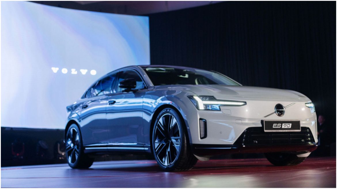 Gimik Kereta ‘SELAMAT’ Terjawab, Volvo Lancar ES90