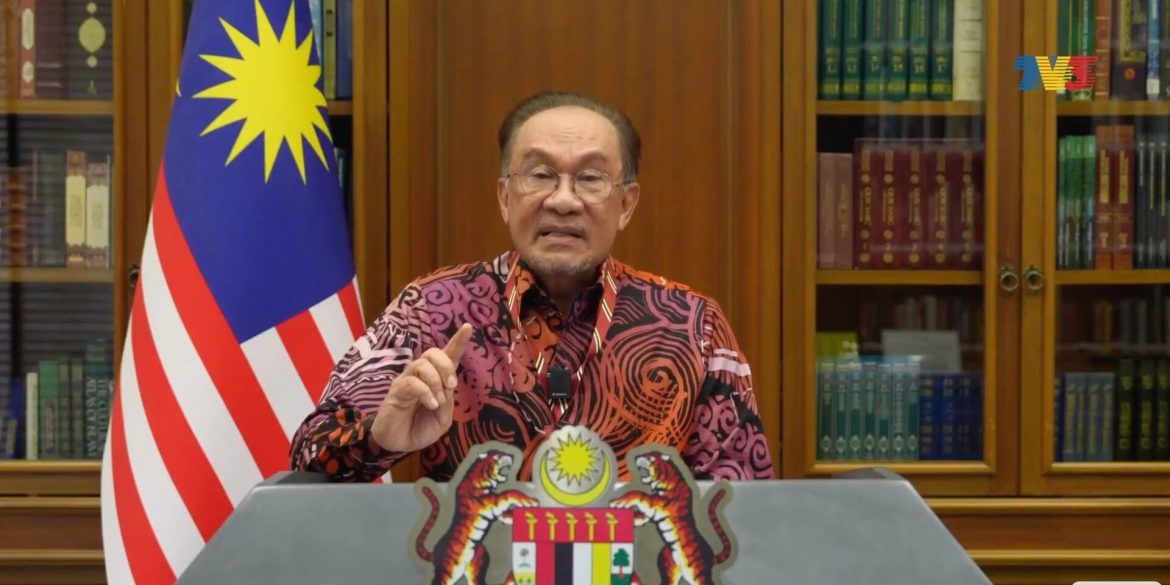 'BUDI95 Dikurangkan 200 Liter, 90 Peratus Pengguna Tidak Terkesan' – Anwar Ibrahim