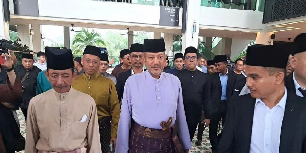 Istana Negeri Sembilan Isytihar Pemasyhuran YDPB Ke-12 Di Alor Gajah Tidak Sah