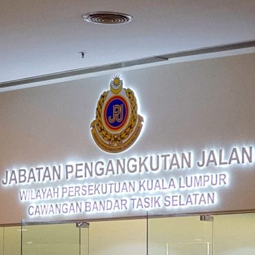 Tiada Lagi 'Runner' Bebas? JPJ Perkenal Syarat Lesen Digital Baharu Mulai November