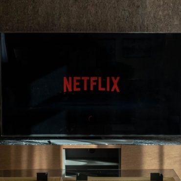 Ramai Pelanggan Mula 'Bosan'? Netflix Bimbang Masa Tontonan Terus Merosot